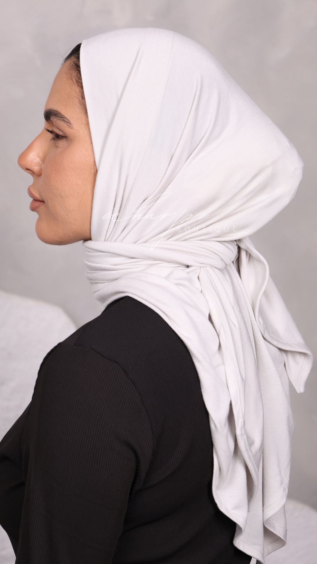 Tri Hijab