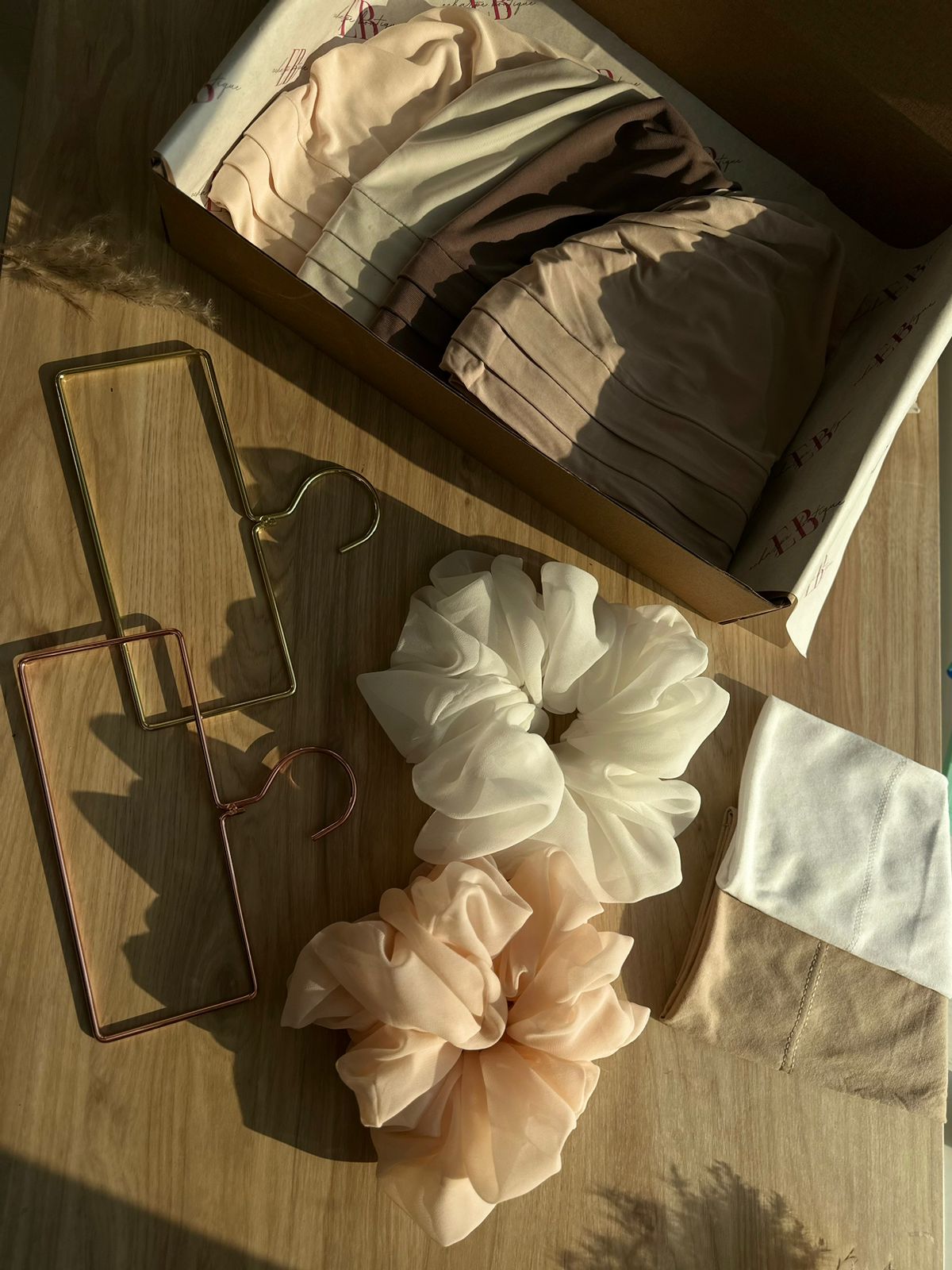 TURBAN BUN WRAP BOXES