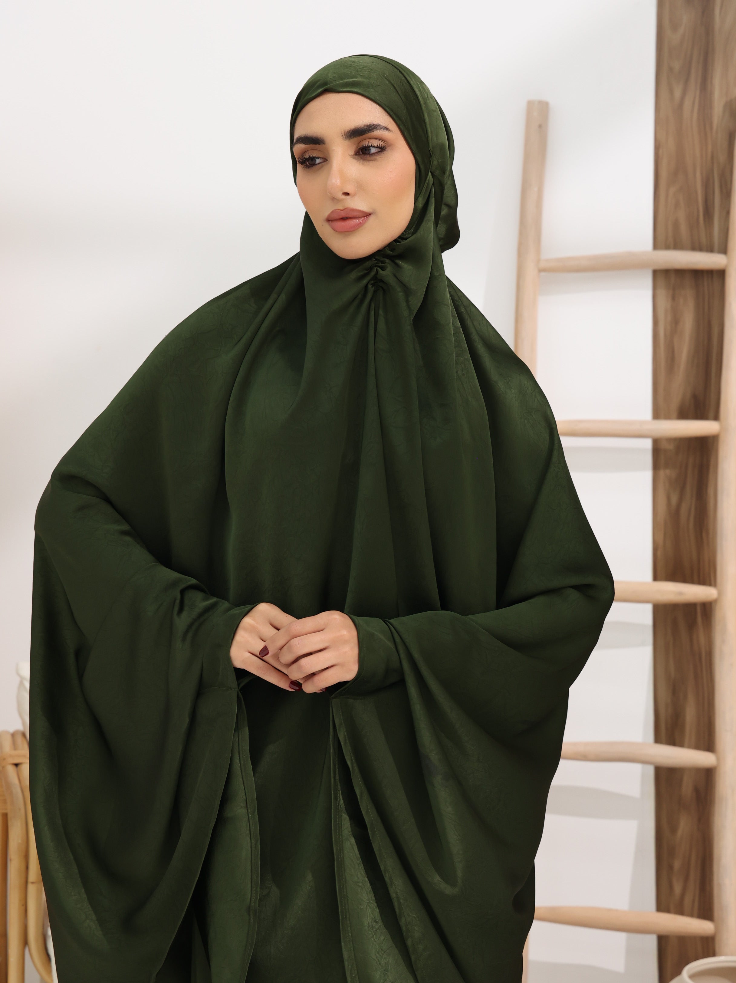 PRAYER SETS SATIN